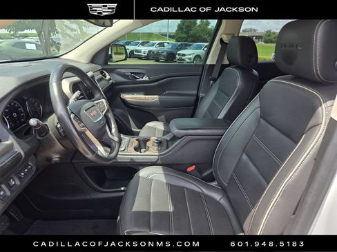 Used 2021 GMC Acadia Denali FWD image 9