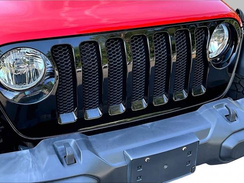 Used 2022 Jeep Wrangler Unlimited Sport AWD/4WD image 28