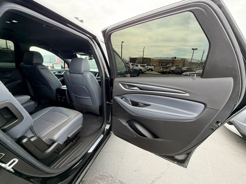 Used 2024 Buick Enclave Essence w/ Sport Touring Edition image 27