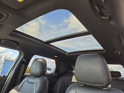 Certified 2021 Chevrolet TrailBlazer ACTIV w/ Sun and Liftgate Package image 23