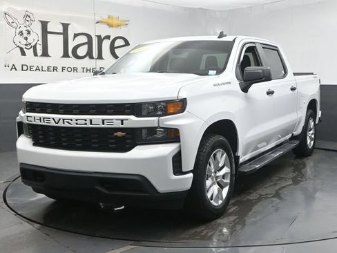 Used 2020 Chevrolet Silverado 1500 Custom w/ Custom Value Package AWD/4WD image 34