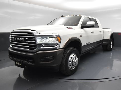 Used 2021 RAM 3500 Limited AWD/4WD image 2