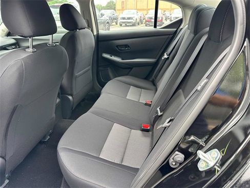 New 2025 Nissan Sentra SV w/ Trunk Package image 10