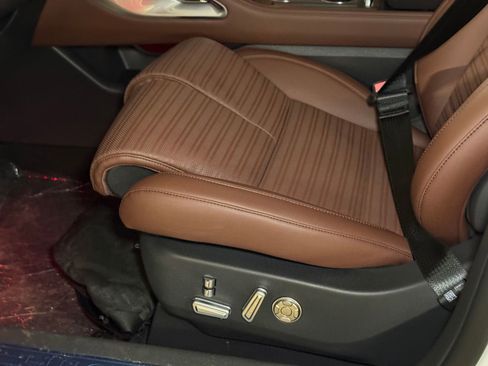 New 2026 Lincoln Nautilus Reserve image 24