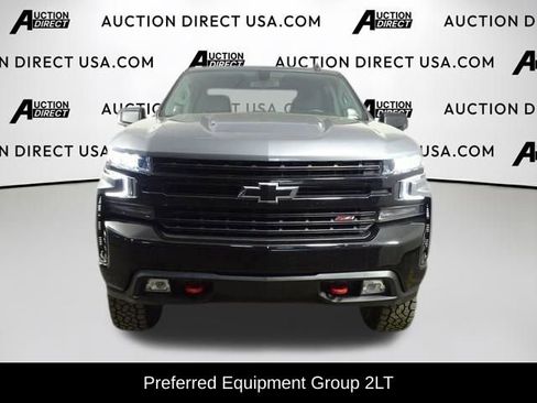 Used 2021 Chevrolet Silverado 1500 LT Trail Boss w/ Bed Protection Package image 2