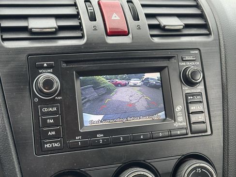 Used 2014 Subaru Crosstrek 2.0i Limited w/ Popular Package #2 image 16