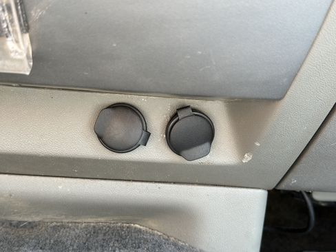 Used 2007 Chevrolet Colorado W/T AWD/4WD image 18