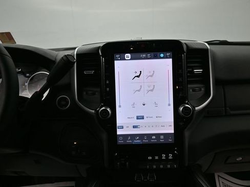 New 2026 RAM 2500 Big Horn AWD/4WD image 20