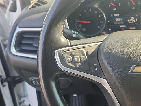Used 2022 Chevrolet Equinox LT FWD image 20