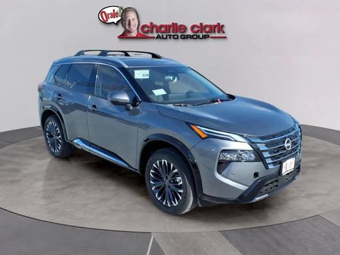 New 2026 Nissan Rogue Platinum AWD/4WD image 7