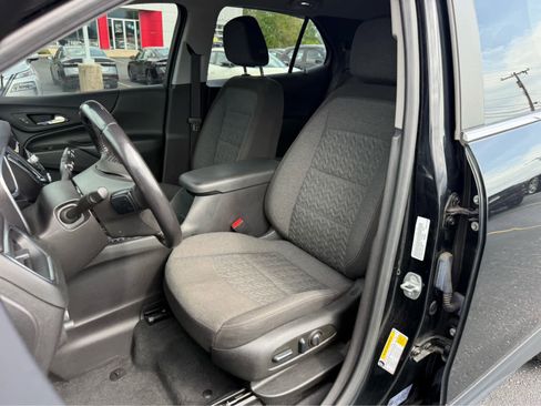 Used 2022 Chevrolet Equinox LT FWD image 12