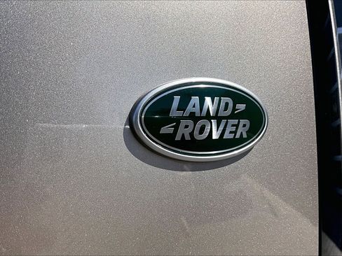 Certified 2023 Land Rover Range Rover SE AWD/4WD image 8