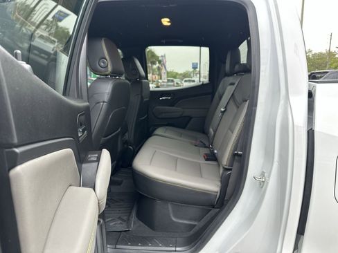 Used 2024 Chevrolet Colorado ZR2 w/ ZR2 Convenience Package III image 26