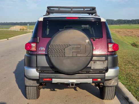 Used 2007 Toyota FJ Cruiser 4WD w/ Convenience Pkg image 7