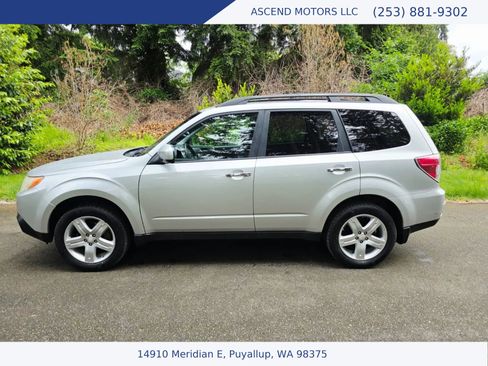 Used 2010 Subaru Forester 2.5X Premium w/ Popular Equipment Group 1B AWD/4WD image 3