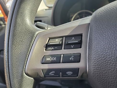 Used 2014 Subaru Crosstrek 2.0i Premium w/ Moonroof Package image 16