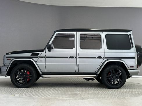 Used 2017 Mercedes-Benz G 63 AMG 4MATIC image 2