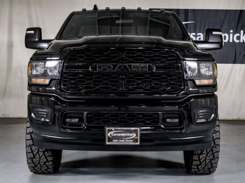 Used 2024 RAM 3500 Tradesman AWD/4WD image 3