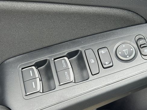 Certified 2025 Honda Civic FWD Hybrid Sedan image 12