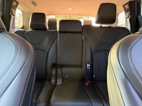 Used 2026 INFINITI QX60 Luxe FWD image 41
