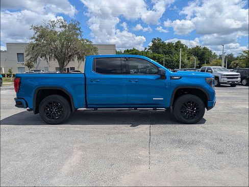 Used 2023 GMC Sierra 1500 Elevation w/ Preferred Package RWD image 3