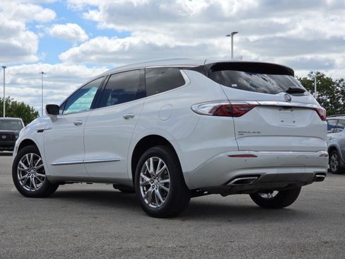 Used 2023 Buick Enclave Premium w/ Experience Buick Package AWD/4WD image 18