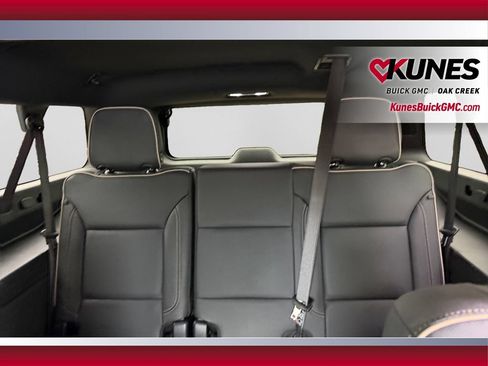 Used 2025 GMC Yukon XL Elevation w/ Elevation Premium Package AWD/4WD image 38