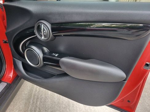 Used 2015 MINI Cooper S FWD image 25
