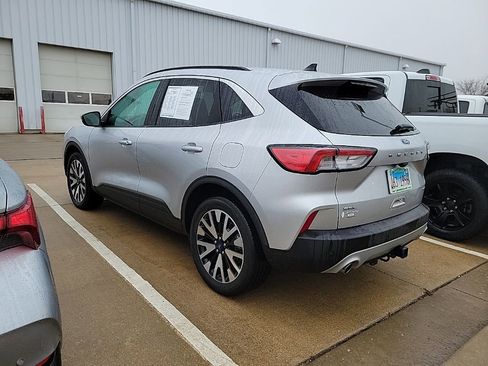 Used 2020 Ford Escape SEL image 3