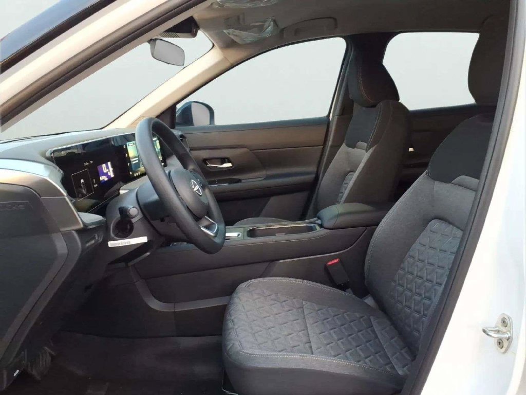New 2027 Nissan Kicks SV FWD image 11