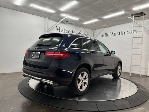 Used 2018 Mercedes-Benz GLC 350e 4MATIC image 7