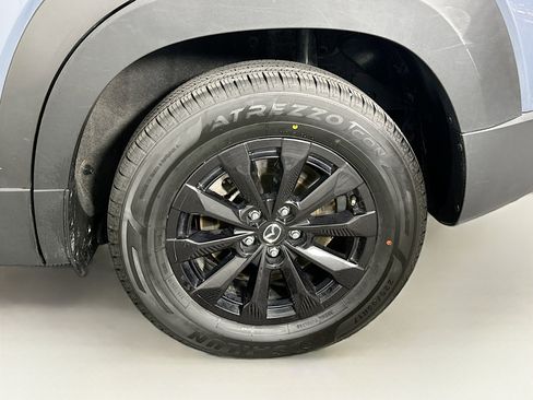 Used 2025 MAZDA CX-50 AWD 2.5 Hybrid w/ Premium Pkg image 11