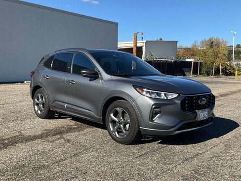 Used 2024 Ford Escape ST-Line w/ Tech Pack #1 image 8