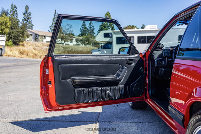 Used 1991 Ford Mustang LX RWD image 28