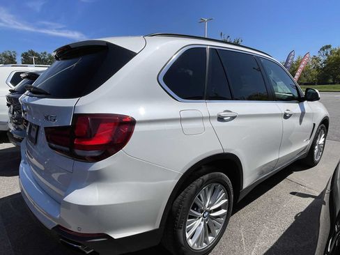 Used 2015 BMW X5 xDrive50i AWD/4WD image 4