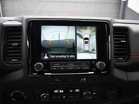 Used 2023 Nissan Frontier PRO-4X AWD/4WD image 8