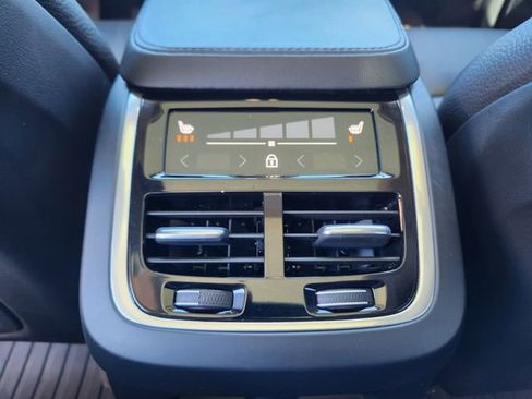 Used 2023 Volvo XC90 T8 Plus w/ Protection Package Premier image 14