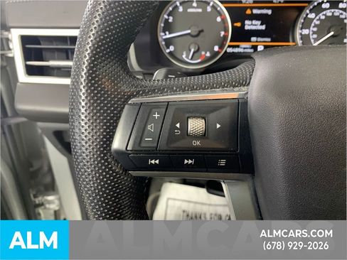 Used 2023 Mitsubishi Outlander SE Black Edition image 24