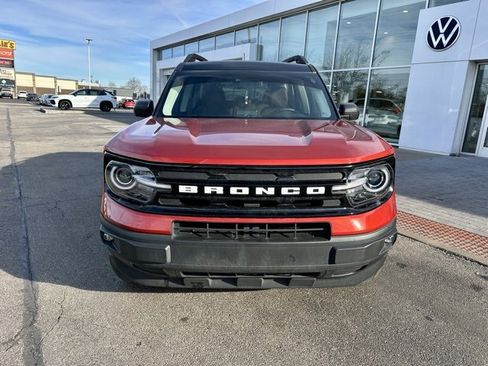 Used 2024 Ford Bronco Sport Outer Banks w/ Tech Package image 2