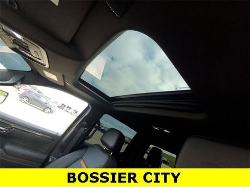 Certified 2026 GMC Sierra 1500 AT4 w/ AT4 Premium Package image 19