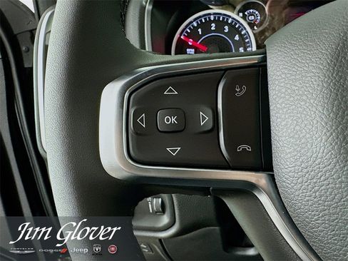 New 2026 RAM 1500 4x4 Crew Cab image 28