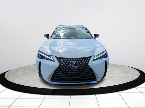 New 2026 Lexus UX 300h FWD image 9