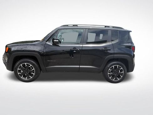 Used 2023 Jeep Renegade Latitude AWD/4WD image 11