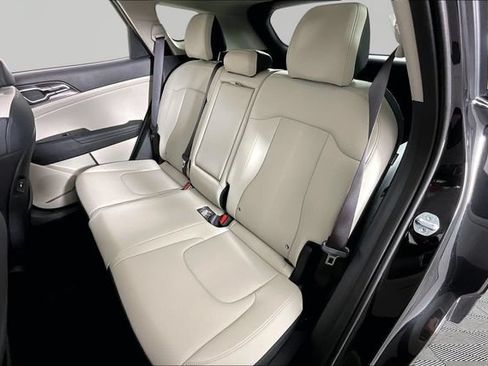 Certified 2026 Kia Sportage EX AWD/4WD image 21