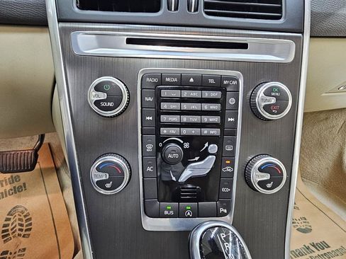 Used 2015 Volvo XC60 T5 Premier FWD image 33