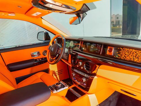 Used 2026 Rolls-Royce Phantom Sedan RWD image 65