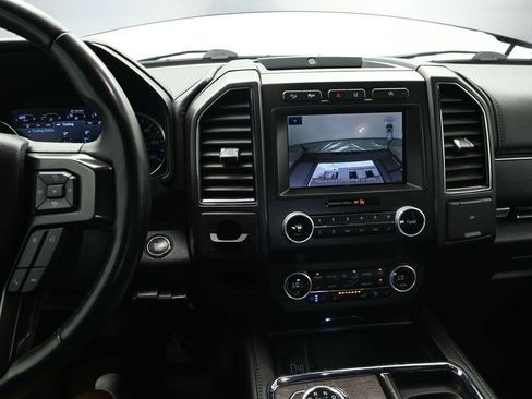 Used 2021 Ford Expedition Limited AWD/4WD image 22