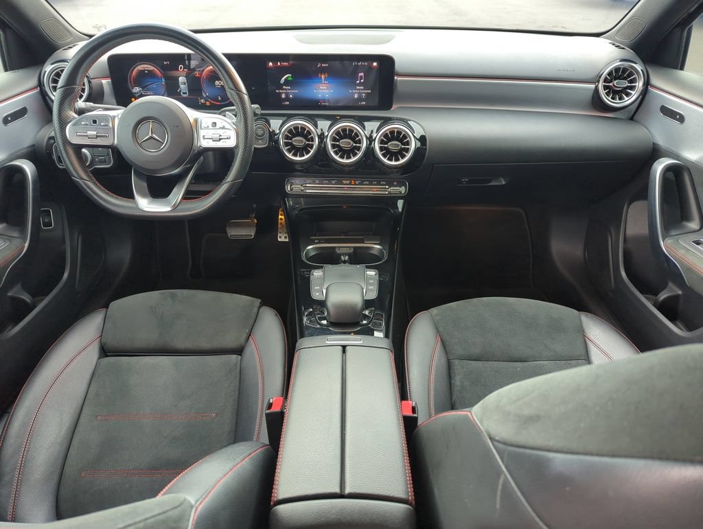 Used 2022 Mercedes-Benz A 220 image 15