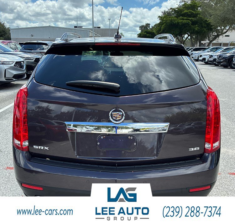 Used 2015 Cadillac SRX Luxury FWD image 4