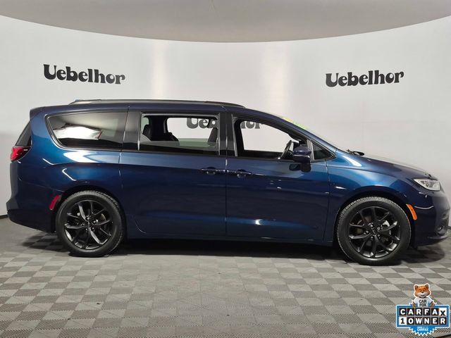 Used 2021 Chrysler Pacifica Touring w/ S Appearance Package FWD image 8